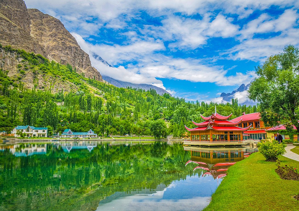 Top 10 Must-See Attractions in Skardu for Nature Lovers